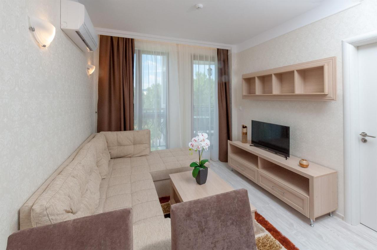 Harmony Suites Apartment سفيتي فلاس المظهر الخارجي الصورة