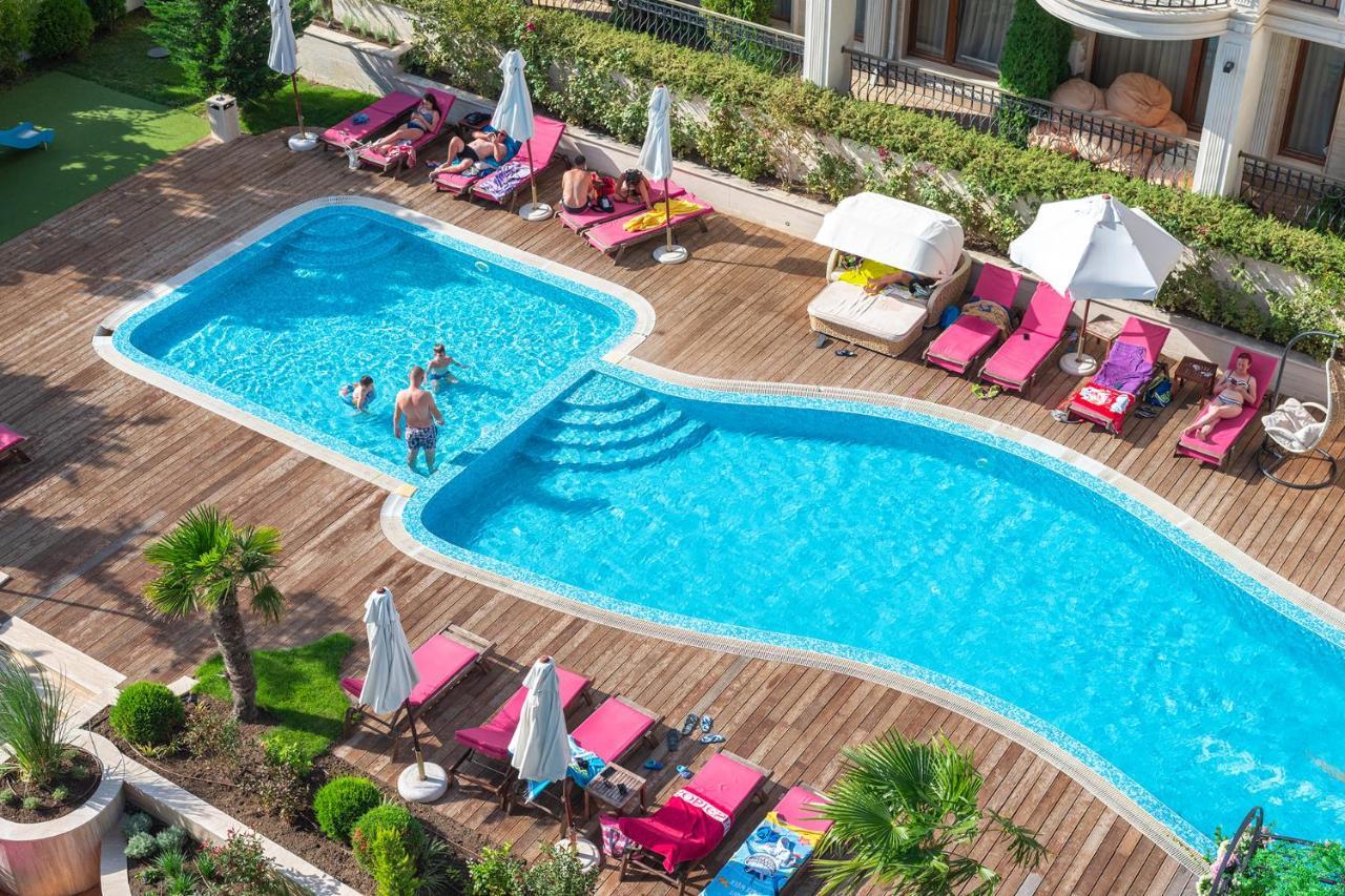 Harmony Suites Apartment سفيتي فلاس المظهر الخارجي الصورة