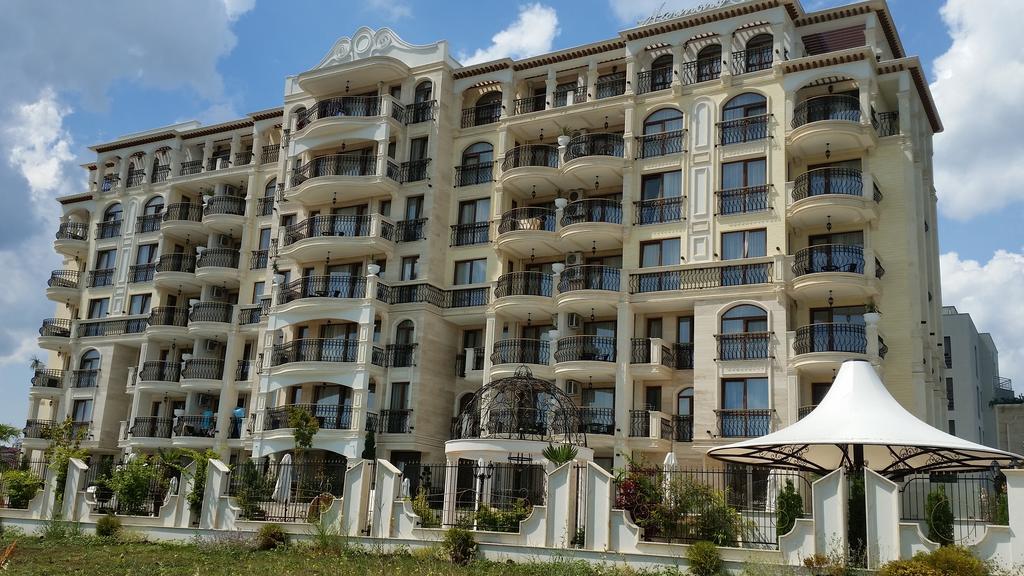 Harmony Suites Apartment سفيتي فلاس المظهر الخارجي الصورة