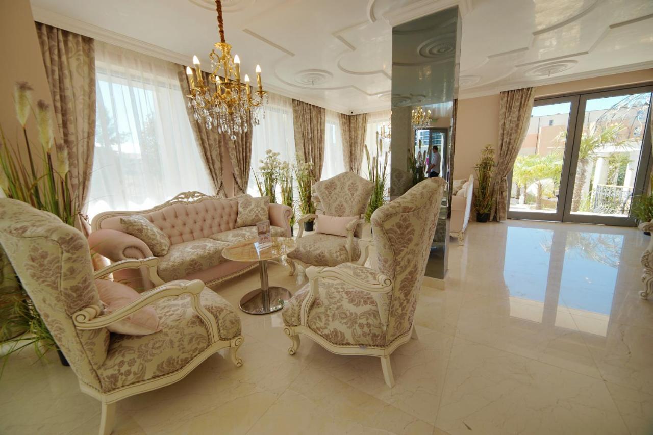 Harmony Suites Apartment سفيتي فلاس المظهر الخارجي الصورة